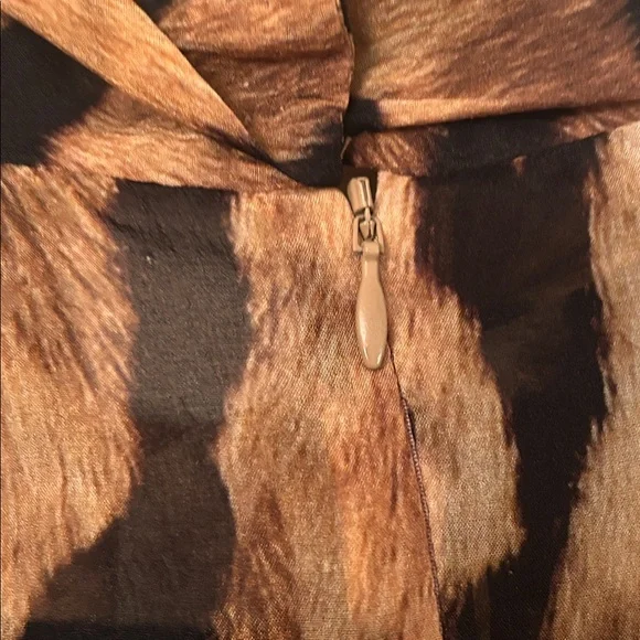 Dolce & Gabbana Sheer Silk Tiger-Print Bow Chiffon Blouse (Size Approx S) RARE - Picture 9 of 11